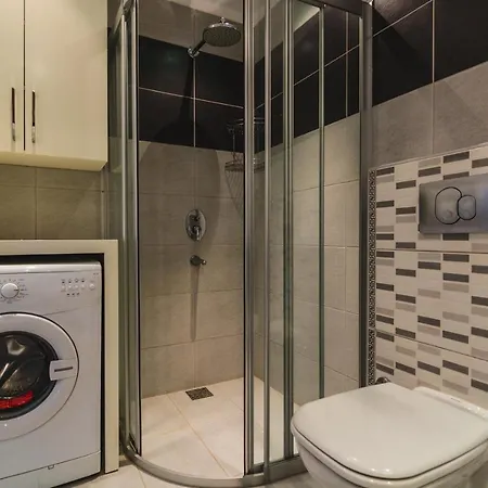 Seven Stars B-1 Apartment